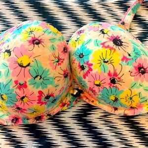 Victoria Secret bra